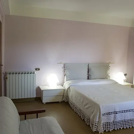 La Casa In Collina Apartment *